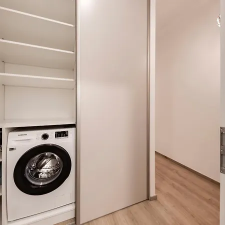 One Bedroom At Sokolovska *
