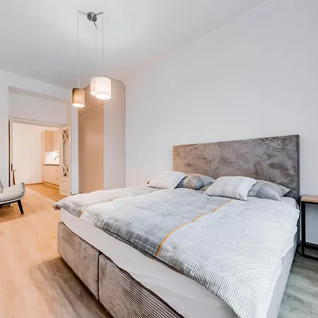 One Bedroom At Sokolovska